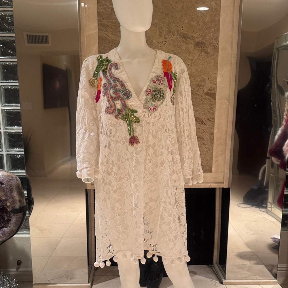 Antica Sartoria Lace Embellished Beach Cover Up